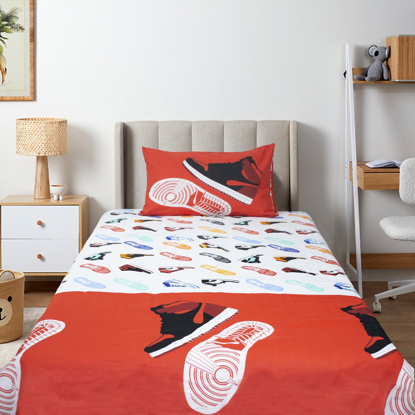 SNEAKERS - Kids Exports Cotton Single Bedsheet - KCBS036